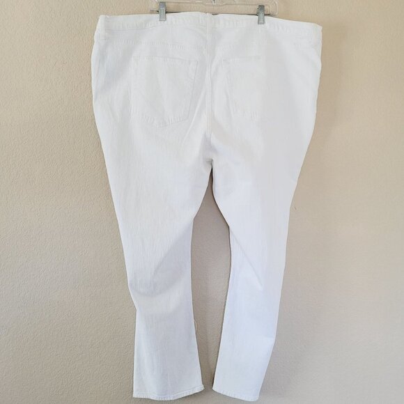 Abercrombie & Fitch Curve Love Ankle Straight Ultra High-Rise Jean Size 37 White - Picture 10 of 10